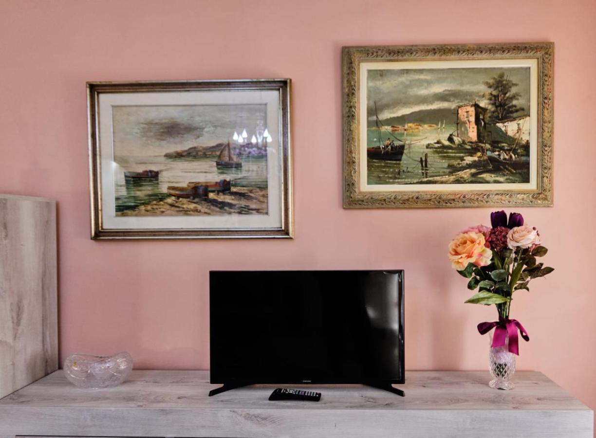 Casa Marina Villa Доноратико Екстериор снимка