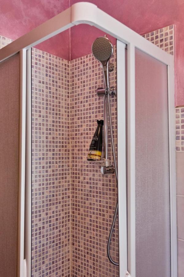 Casa Marina Villa Доноратико Екстериор снимка